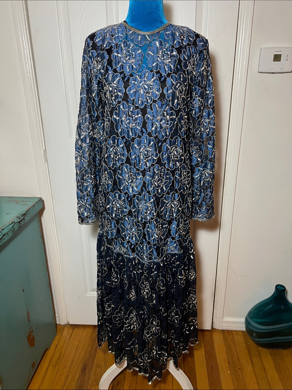 Vintage 80’s Sequin Floral Women’s Midi Dress Medium